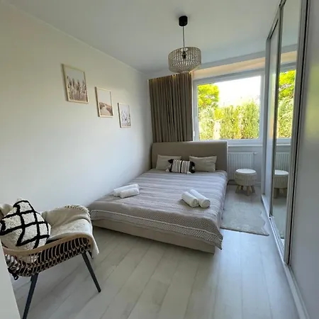 アパート Ogrod Victorii - Apartament Z Duzym Ogrodem, Tarasem I Altana