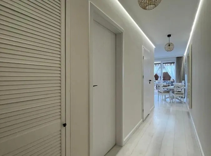 Lägenhet Ogrod Victorii - Apartament Z Duzym Ogrodem, Tarasem I Altana Gdańsk