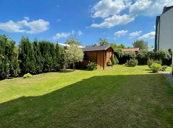 Ogrod Victorii - Apartament Z Duzym Ogrodem, Tarasem I Altana Lägenhet Gdańsk